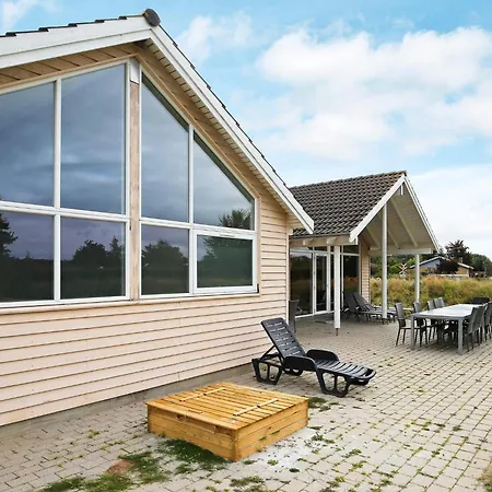 Luxury Retreat With Pool - By Traum Feriehus *
