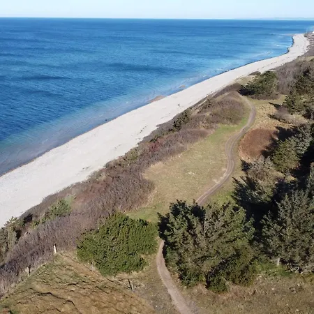 Дом отдыха Luxury Retreat With Pool - By Traum Тисвиллелайе