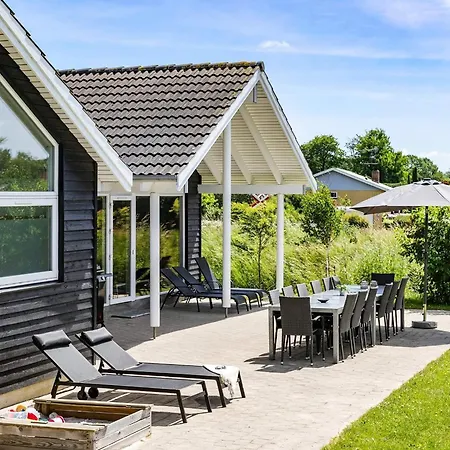 Luxury Retreat With Pool - By Traum Feriehus Tisvildeleje