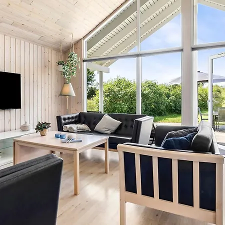 Luxury Retreat With Pool - By Traum